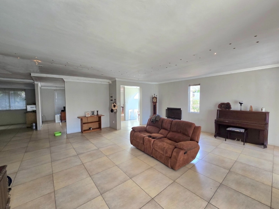 4 Bedroom Property for Sale in Dan Pienaar Free State